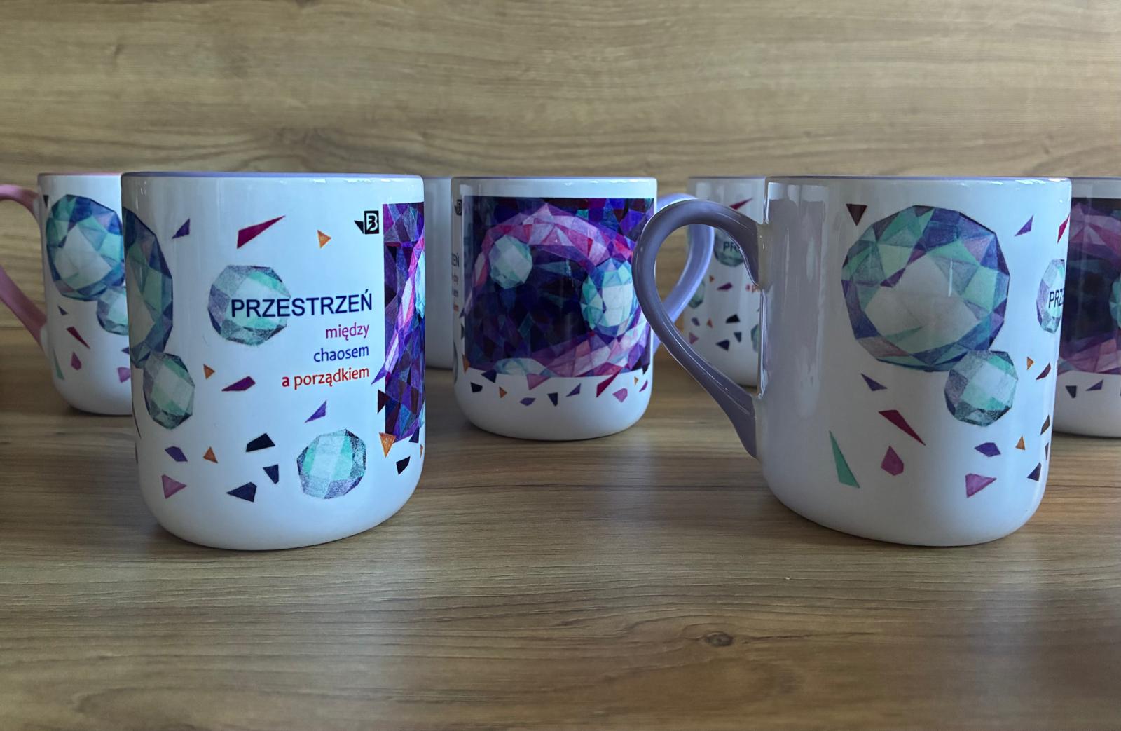 Kubek SLIM – Geometria - RÓŻOWY - obrazek 9